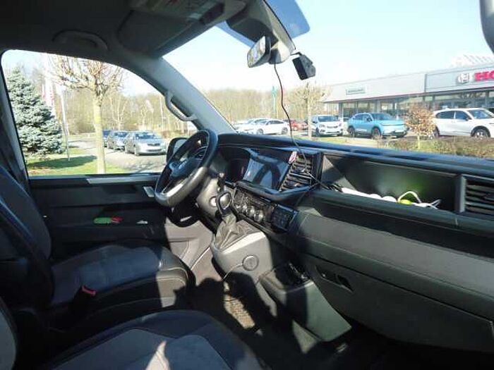 Volkswagen Multivan T6.1 DSG Kurz 4MOTION Transporter
