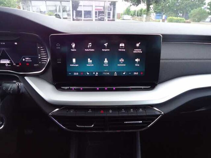 SKODA Octavia Combi 1.5 TSI Style